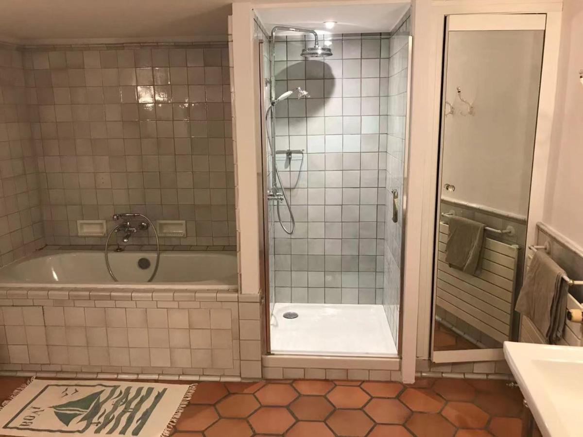 Penthouse Studio Privee Couple Ou Famille- La Maison Searle A Tourtour Eksteriør billede